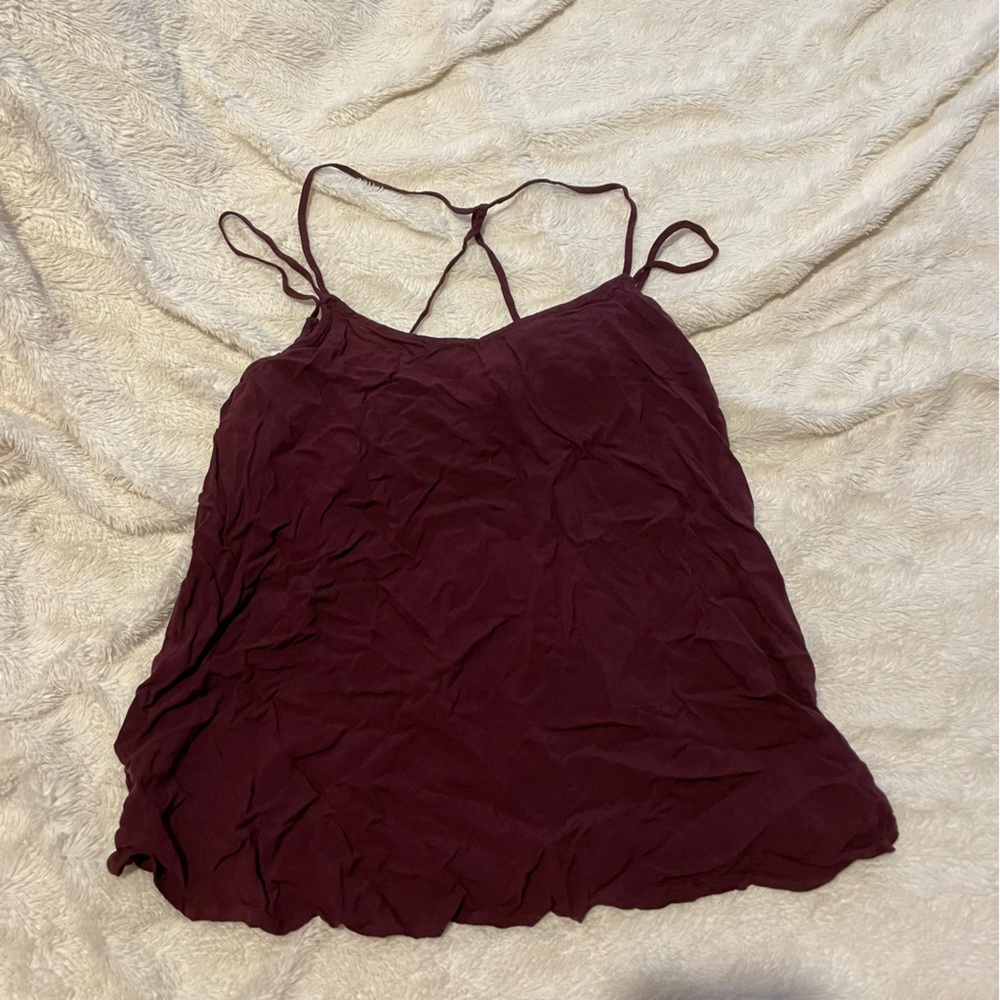 Maroon cross strap tank top - Picture 3 of 3